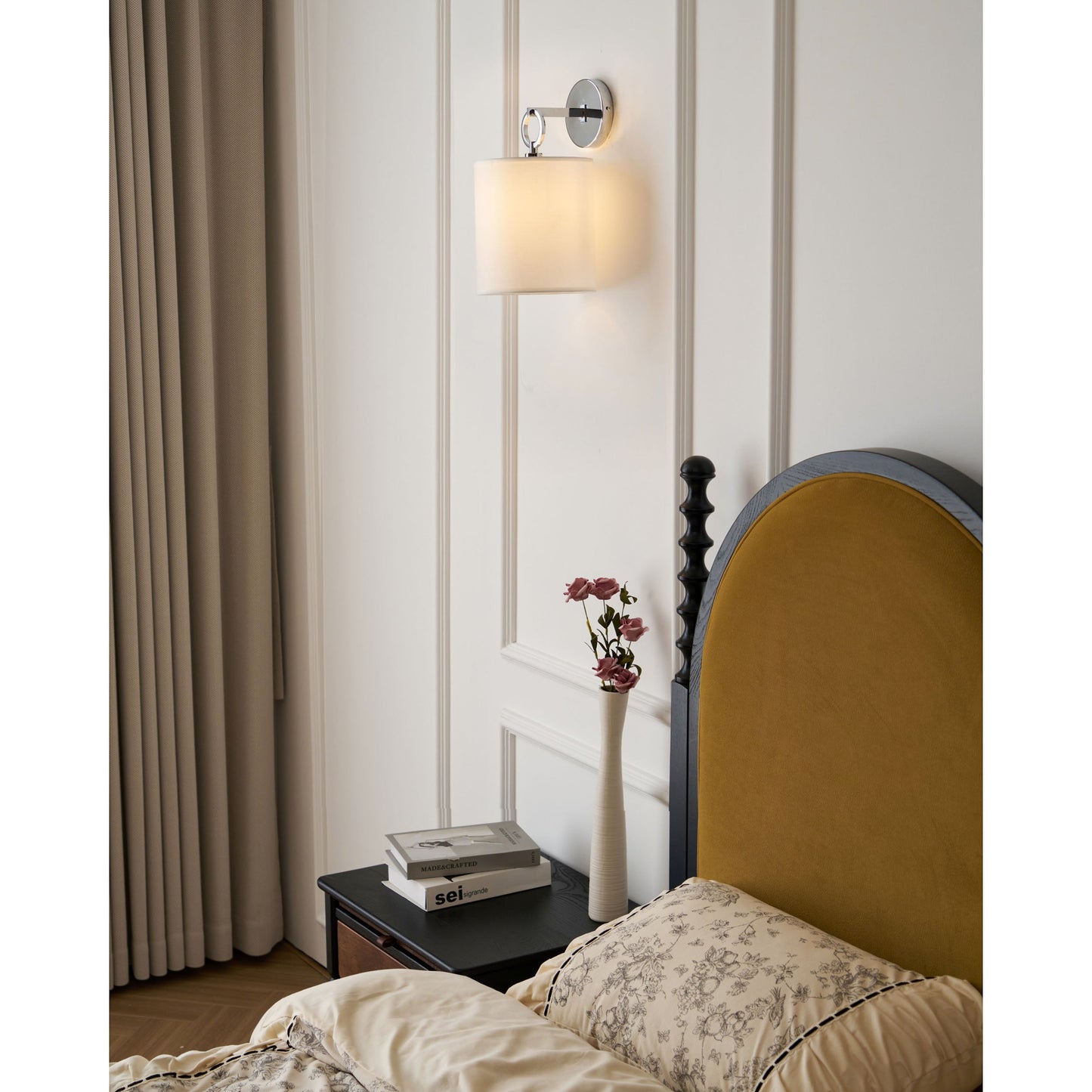 Signet Wall Sconce