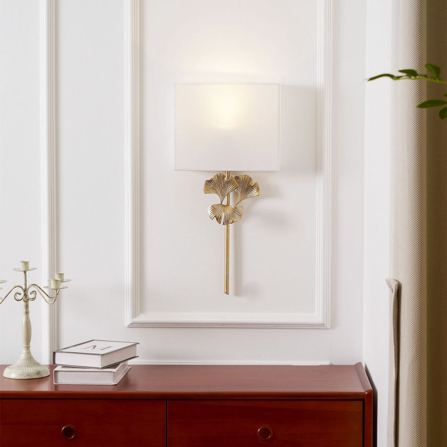 Palmette Wall Sconce