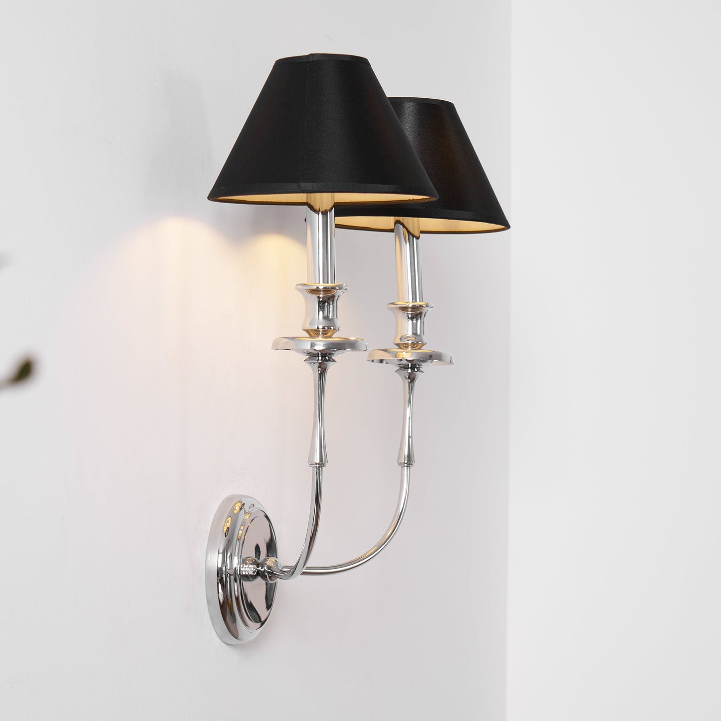 Umbra Wandlampe