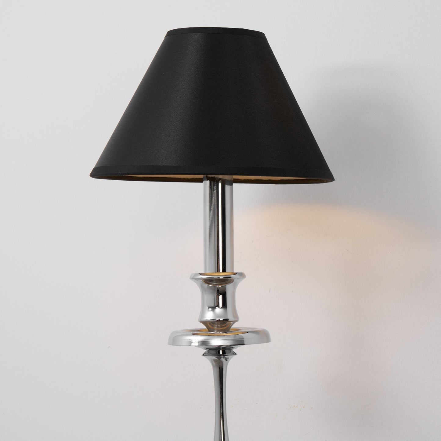 Umbra Wandlampe