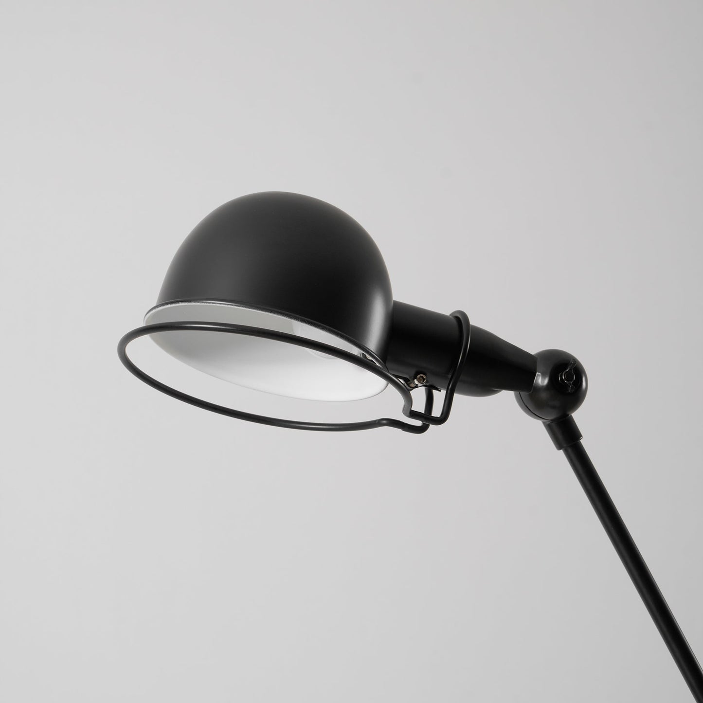 Atelier Floor Lamp