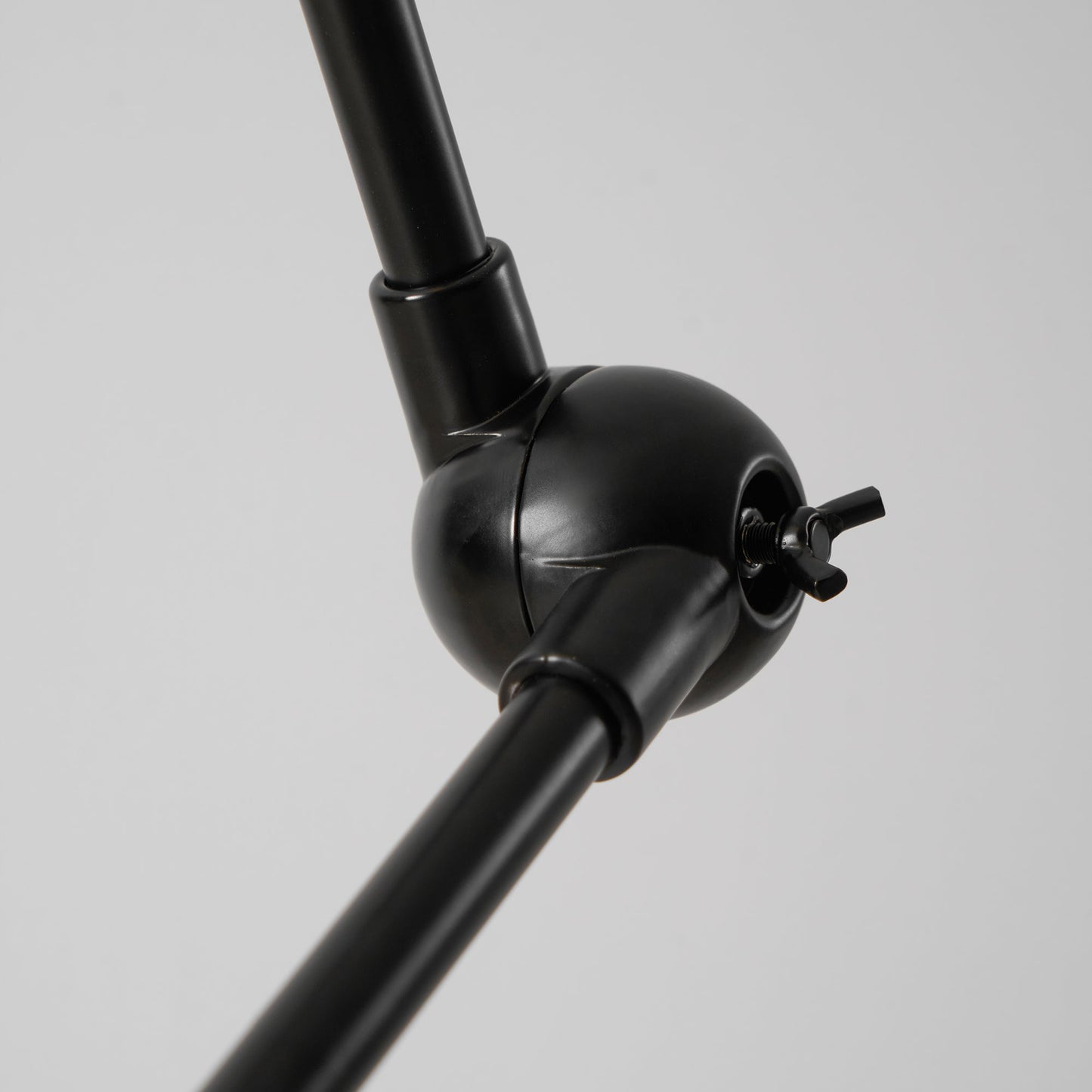 Atelier Floor Lamp