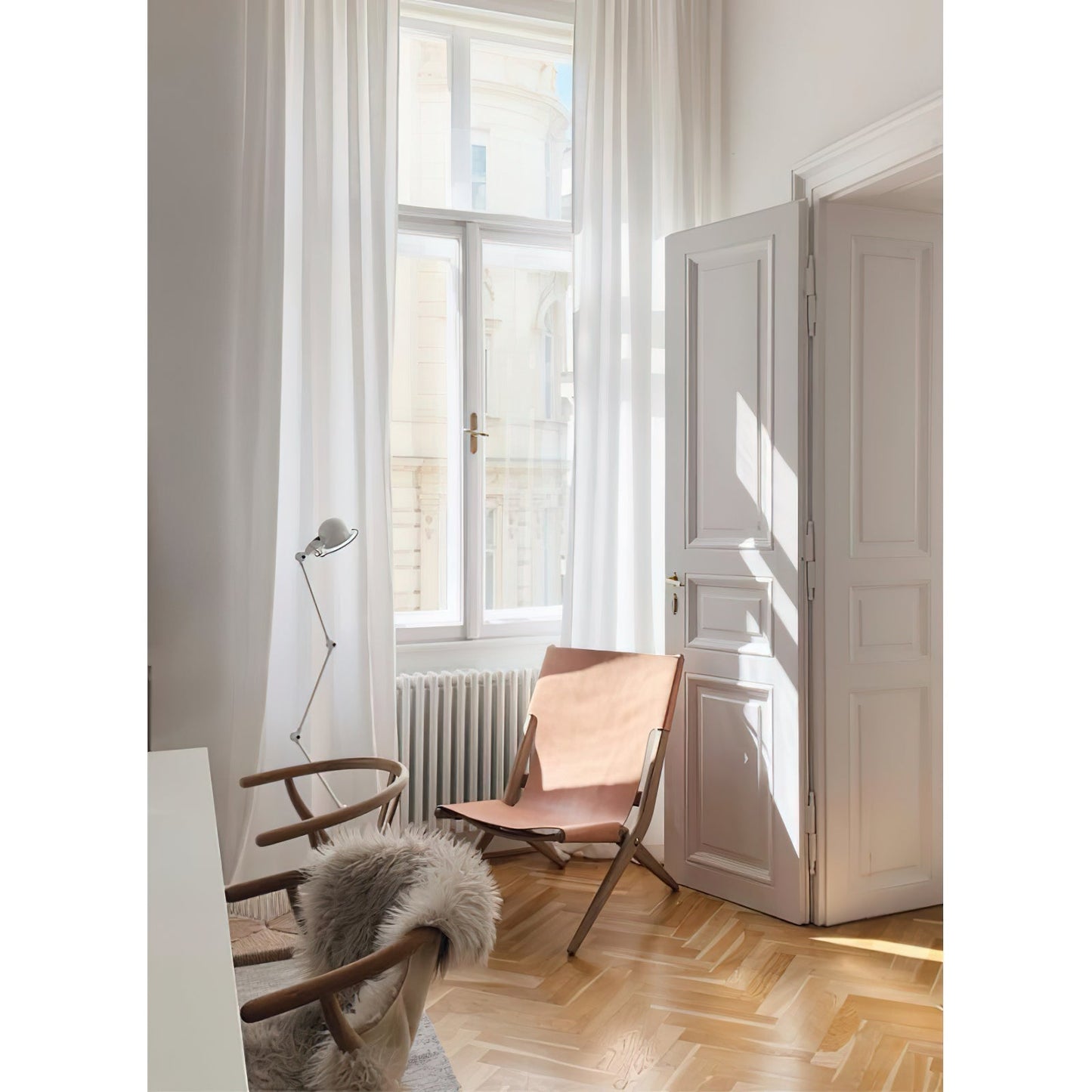 Atelier Floor Lamp