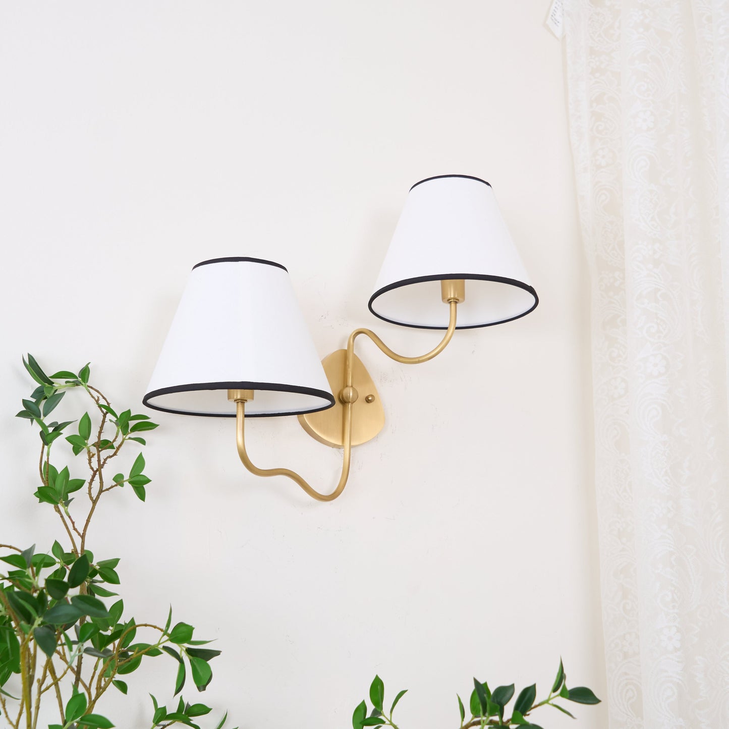 Contour Wall Sconce
