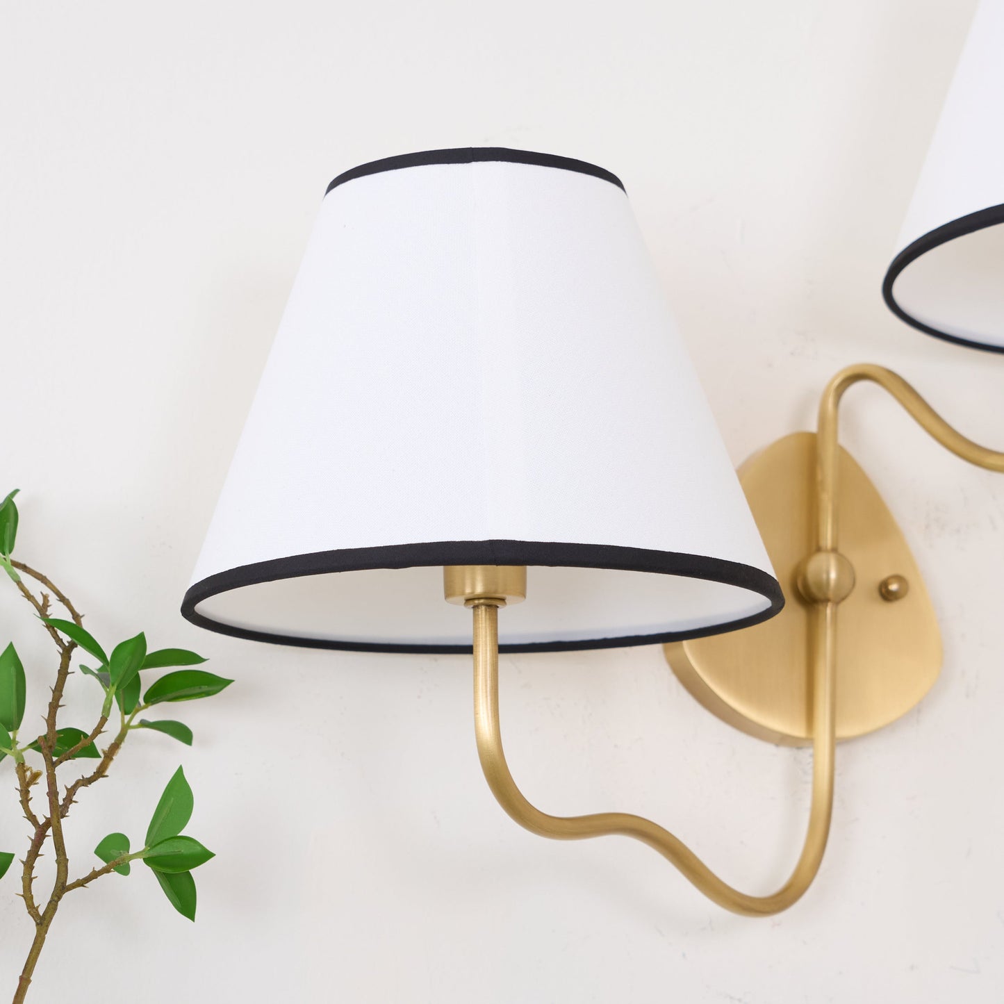 Contour Wall Sconce
