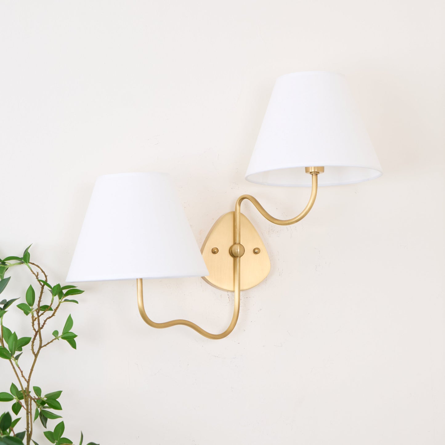 Contour Wall Sconce