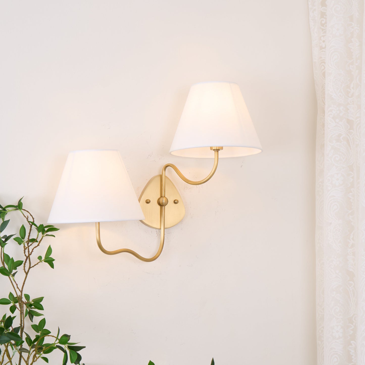 Contour Wall Sconce