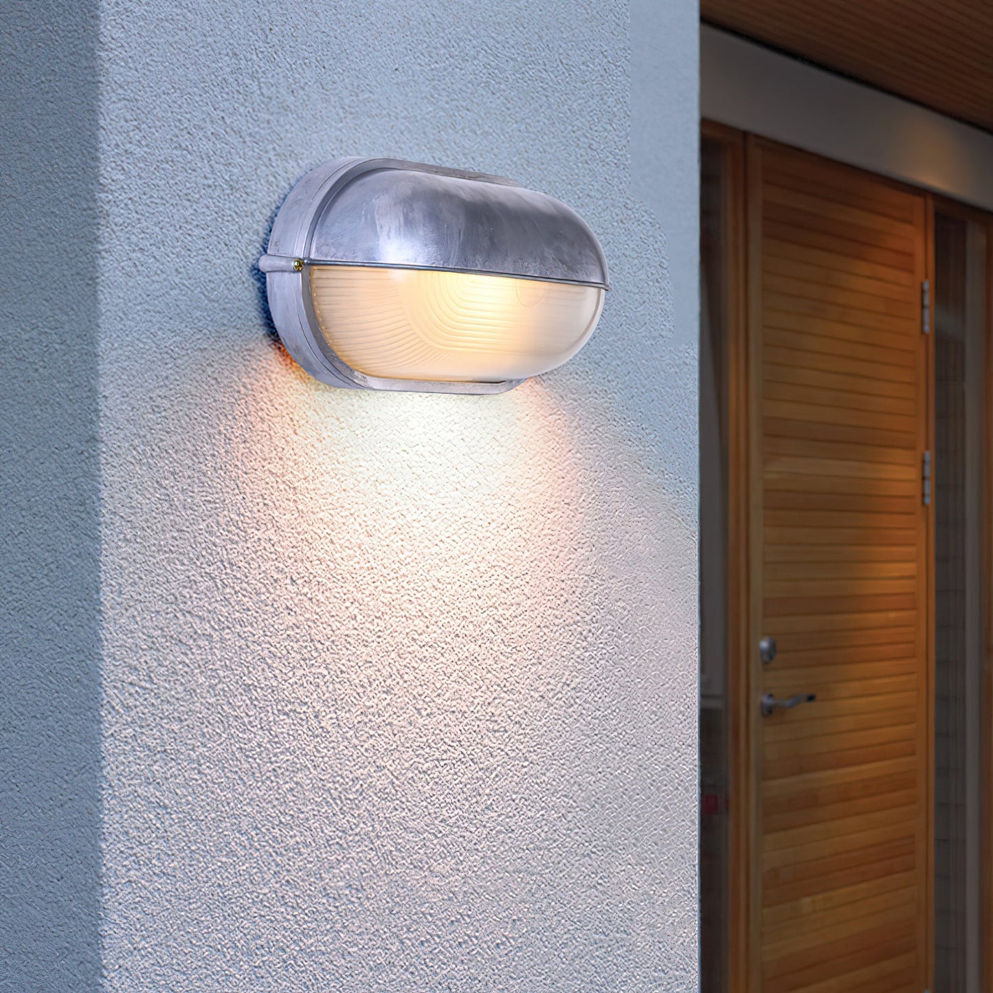 Reeve Outdoor Bulkhead Light