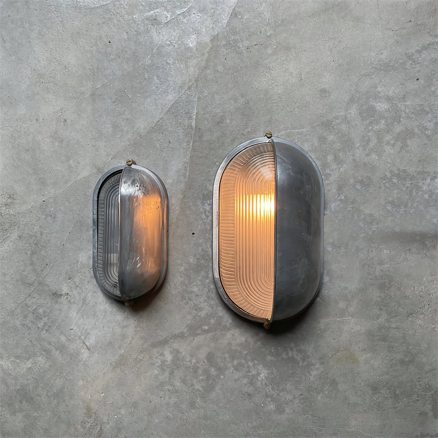 Reeve Outdoor Bulkhead Light