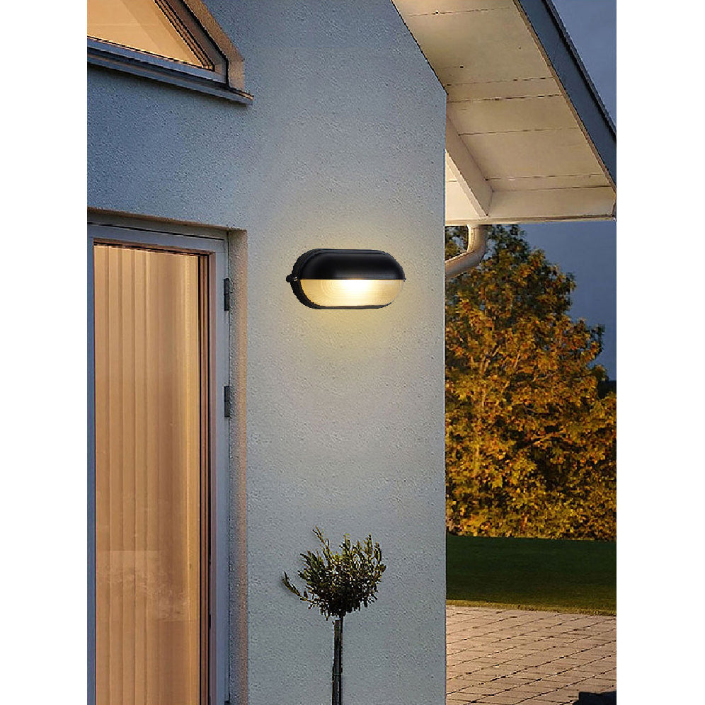 Reeve Outdoor Bulkhead Light