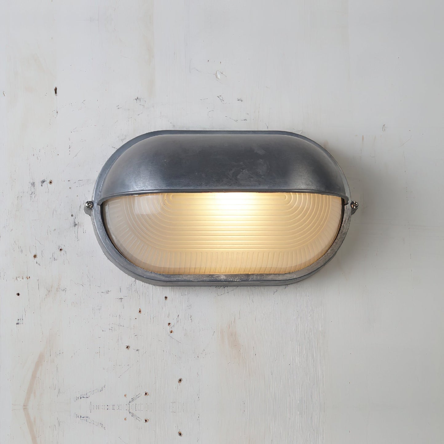 Reeve Outdoor Bulkhead Light