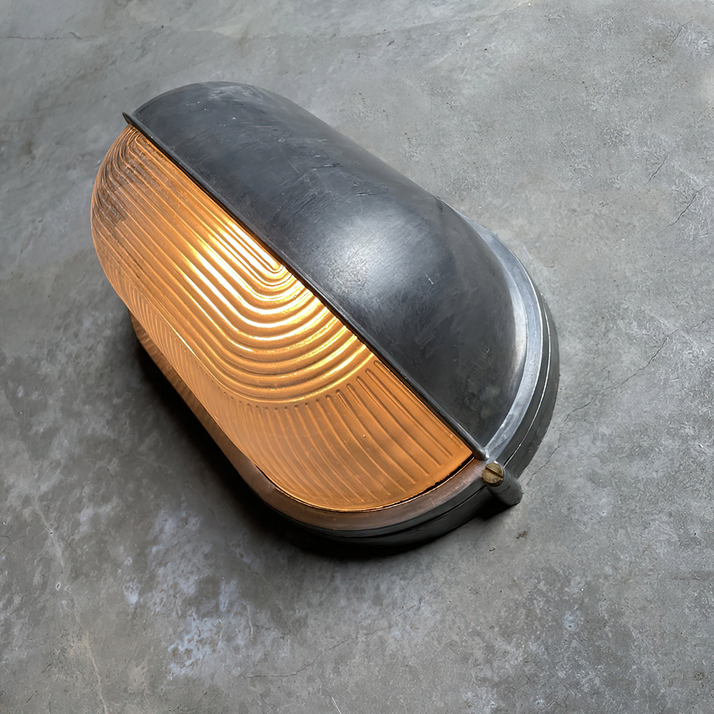 Reeve Outdoor Bulkhead Light