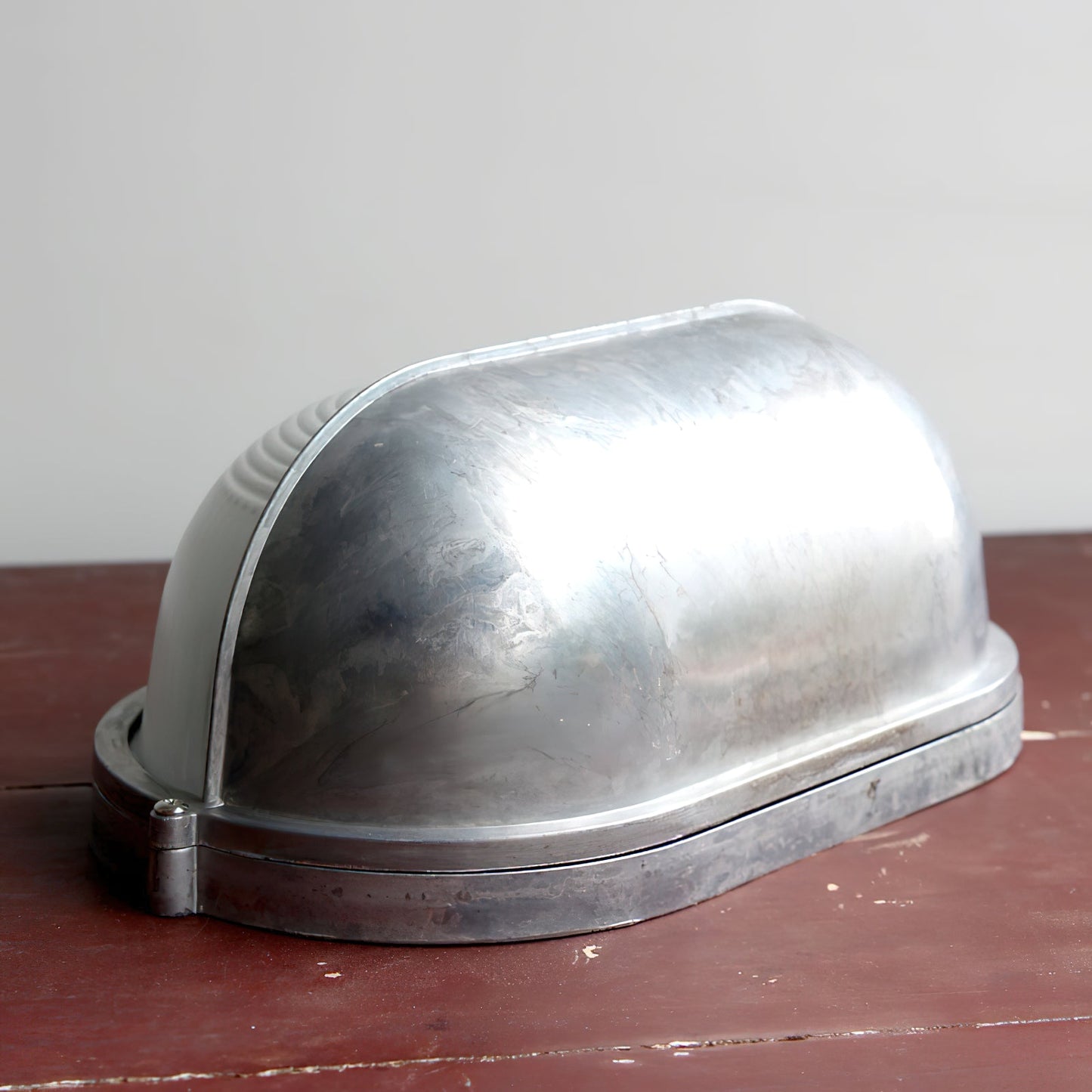 Reeve Outdoor Bulkhead Light