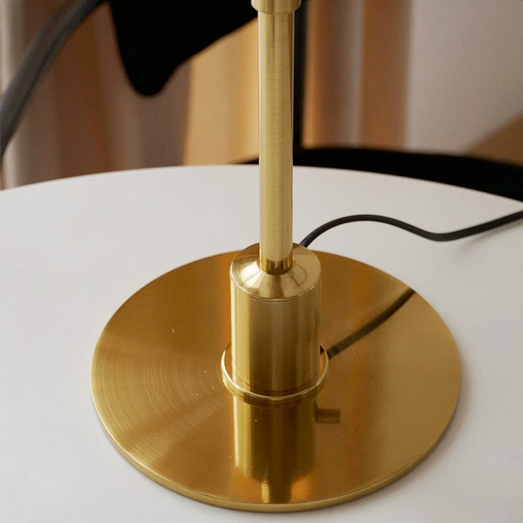 Apricity Table Lamp