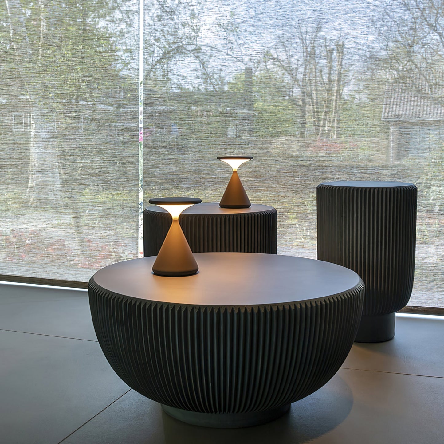 Vespera Portable Lamp