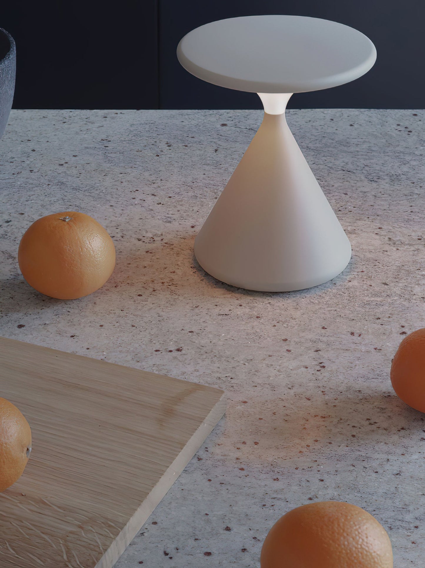 Vespera Portable Lamp