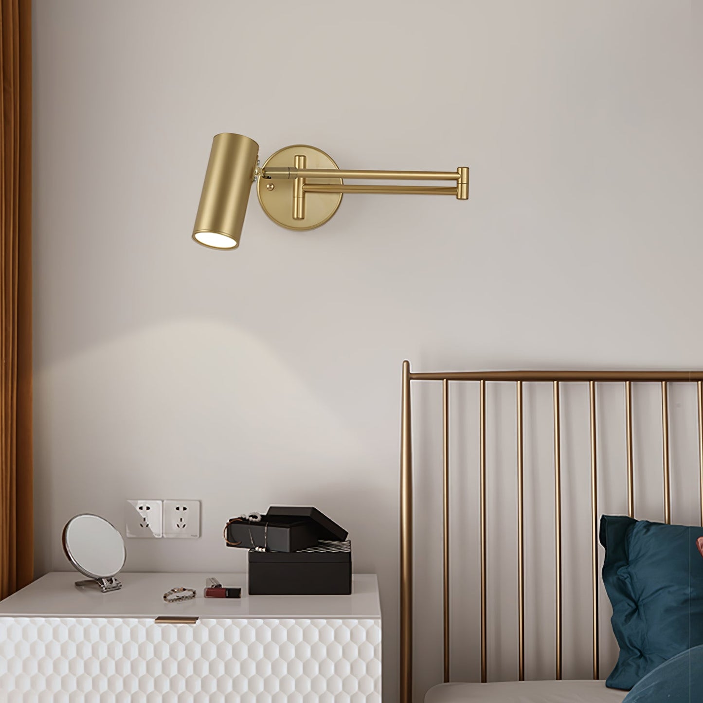 Stylus Wall Sconce