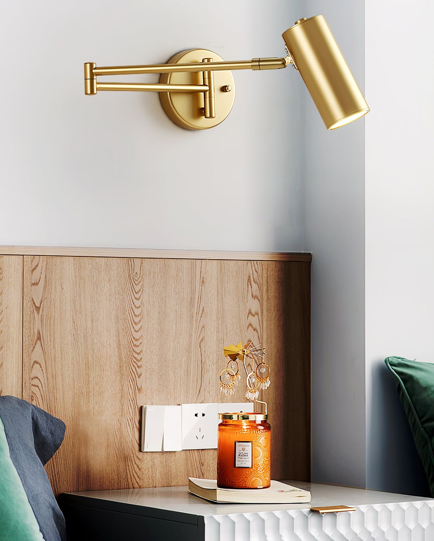 Stylus Wall Sconce