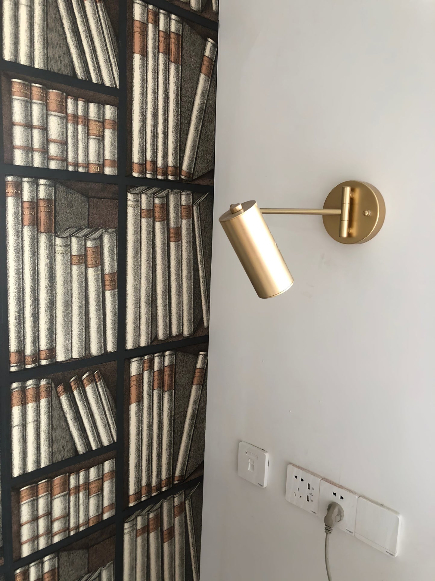 Stylus Wall Sconce
