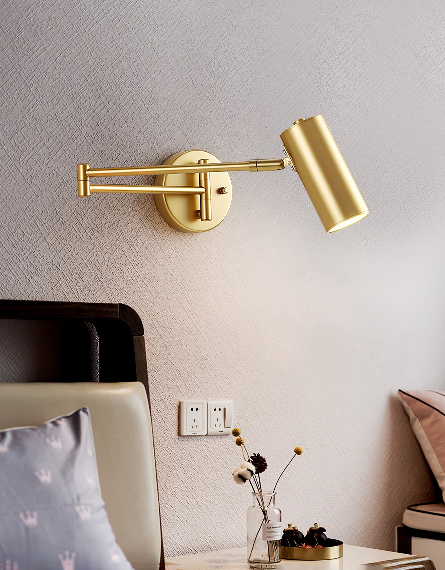 Stylus Wall Sconce