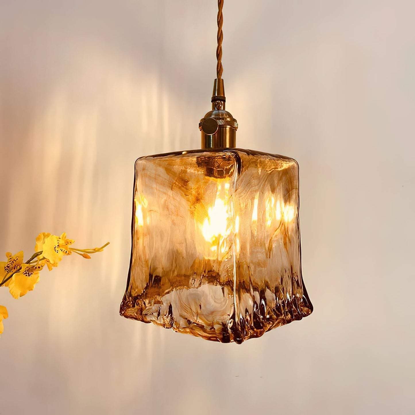 Miel Pendant Light