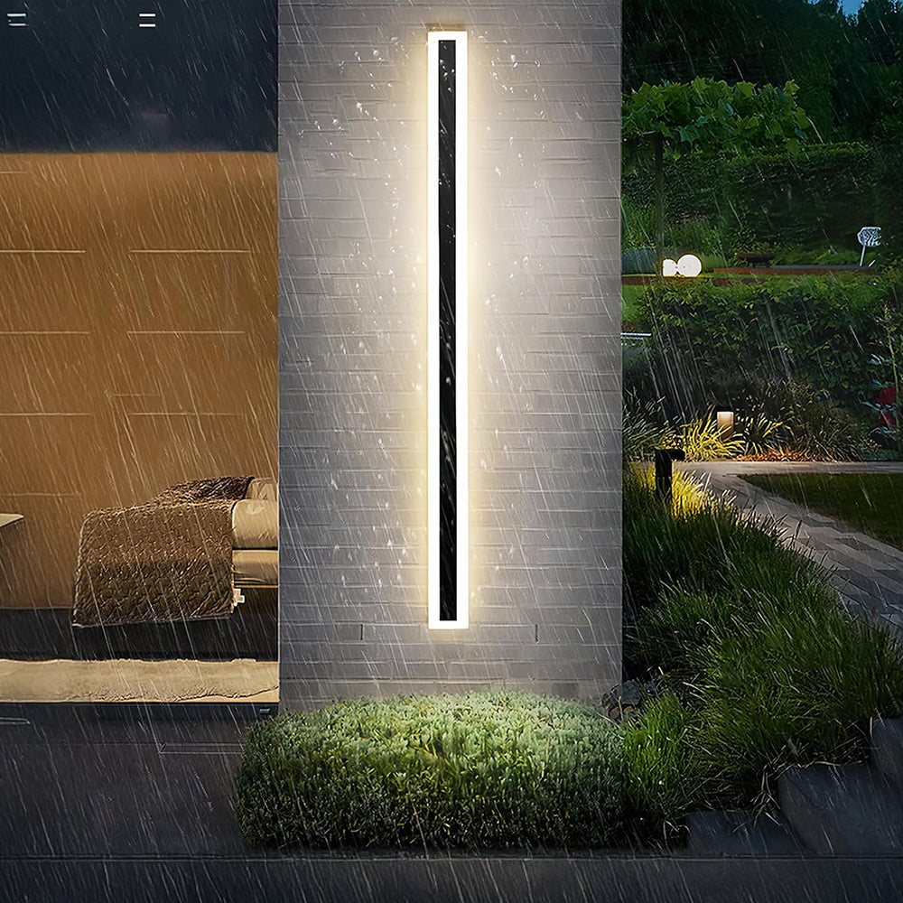 Threshold Outdoor LED Wall Light