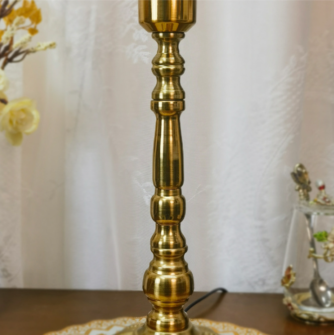 Table Lamp with Fringed Fabric Shade - Vintage Traditional Red